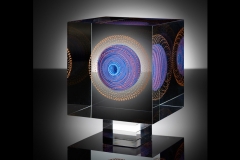 Kindheitstraum (2016) – 15x15x15 cm Optifloat, painted, glued, polished glass