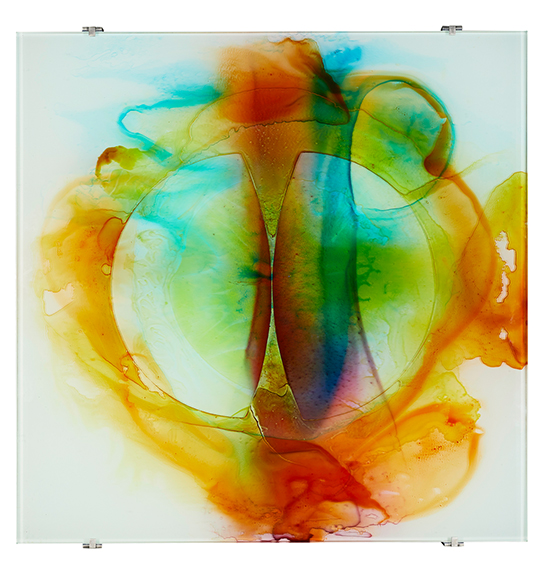 Bitches brew 2 (2021) – 78x78x3 cm, 5 Schichten Verrell, bemalte Scheiben, verklebt auf Multiplex montiert; Foto: (c) Norbert Heyl