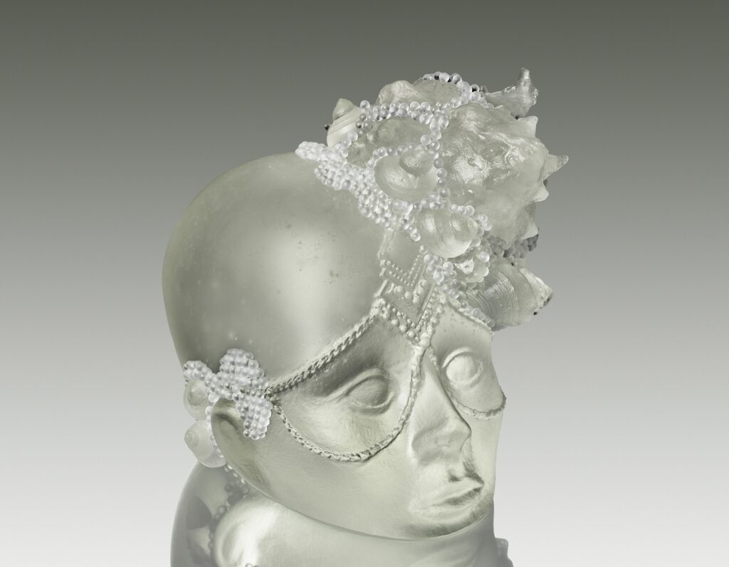 Völkel · "Serena" <br/>22 x 20 x 19 cm · © Norbert Heyl
